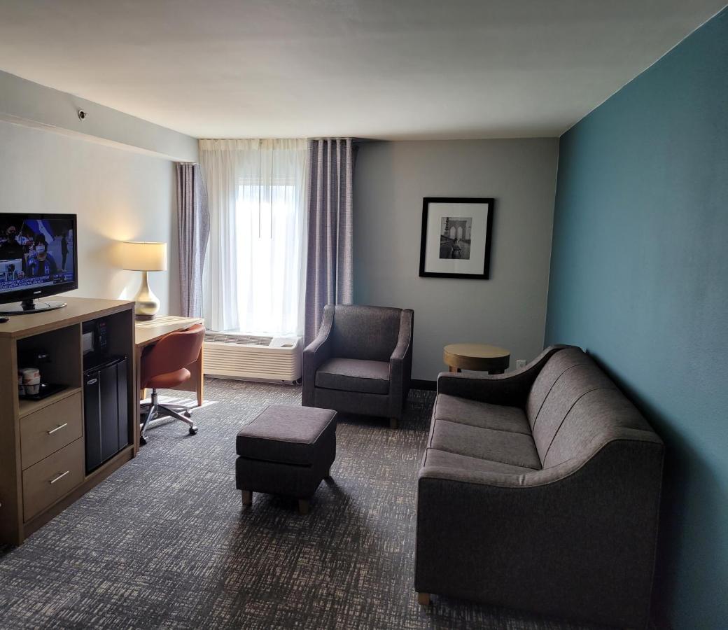 Comfort Inn & Suites Alexandria West Extérieur photo
