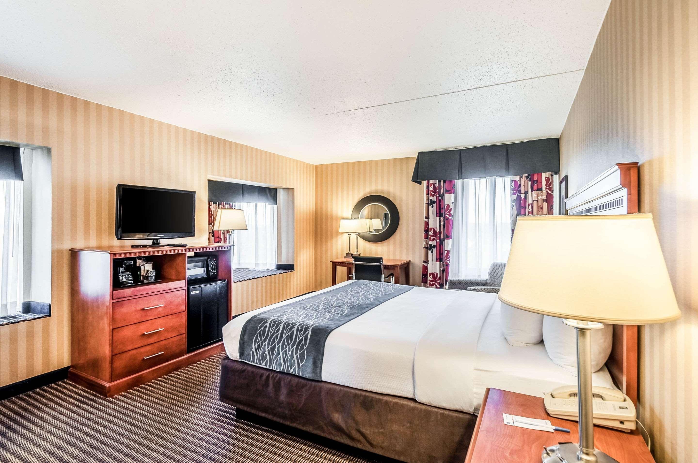 Comfort Inn & Suites Alexandria West Extérieur photo