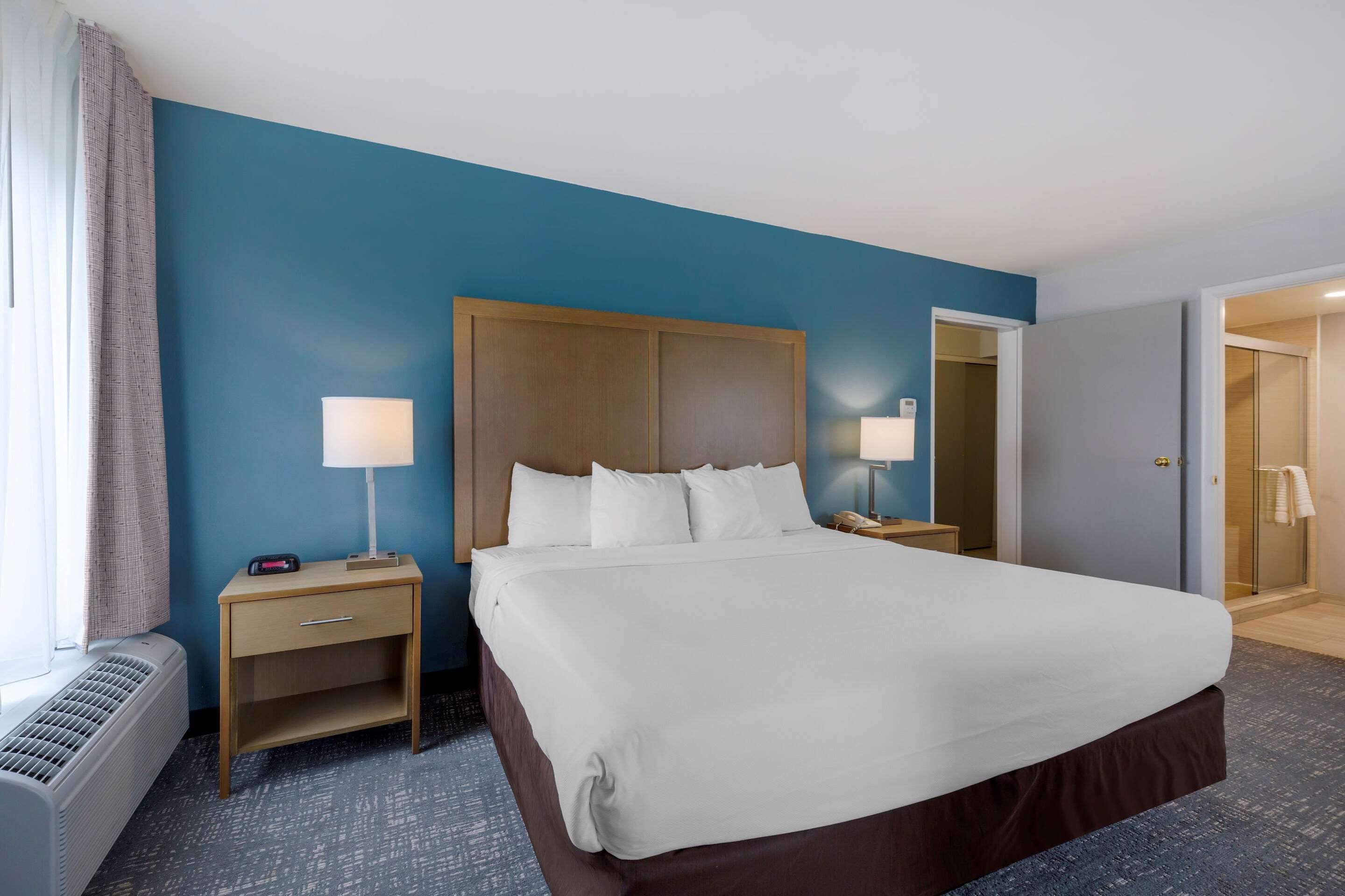 Comfort Inn & Suites Alexandria West Extérieur photo