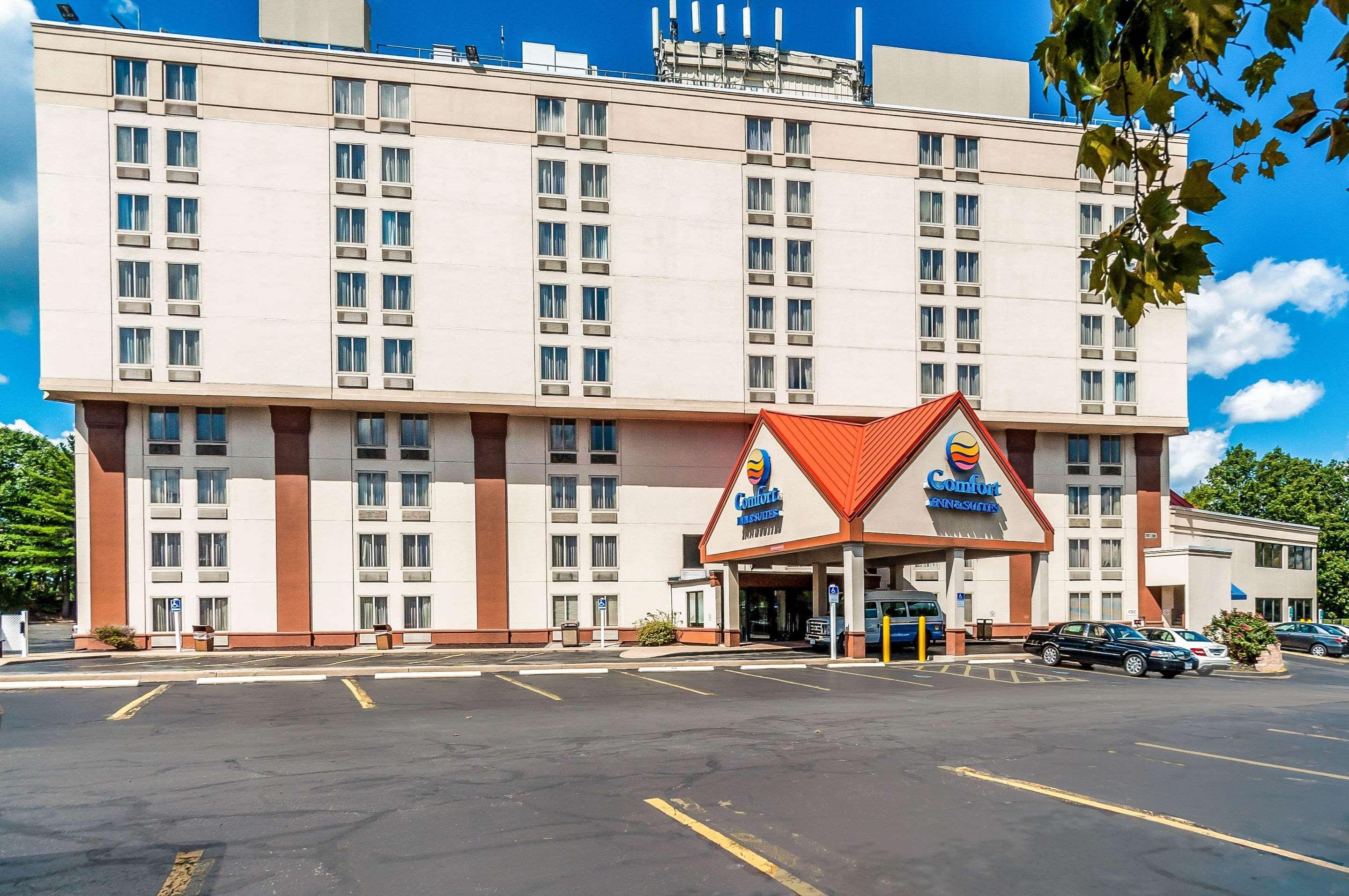 Comfort Inn & Suites Alexandria West Extérieur photo