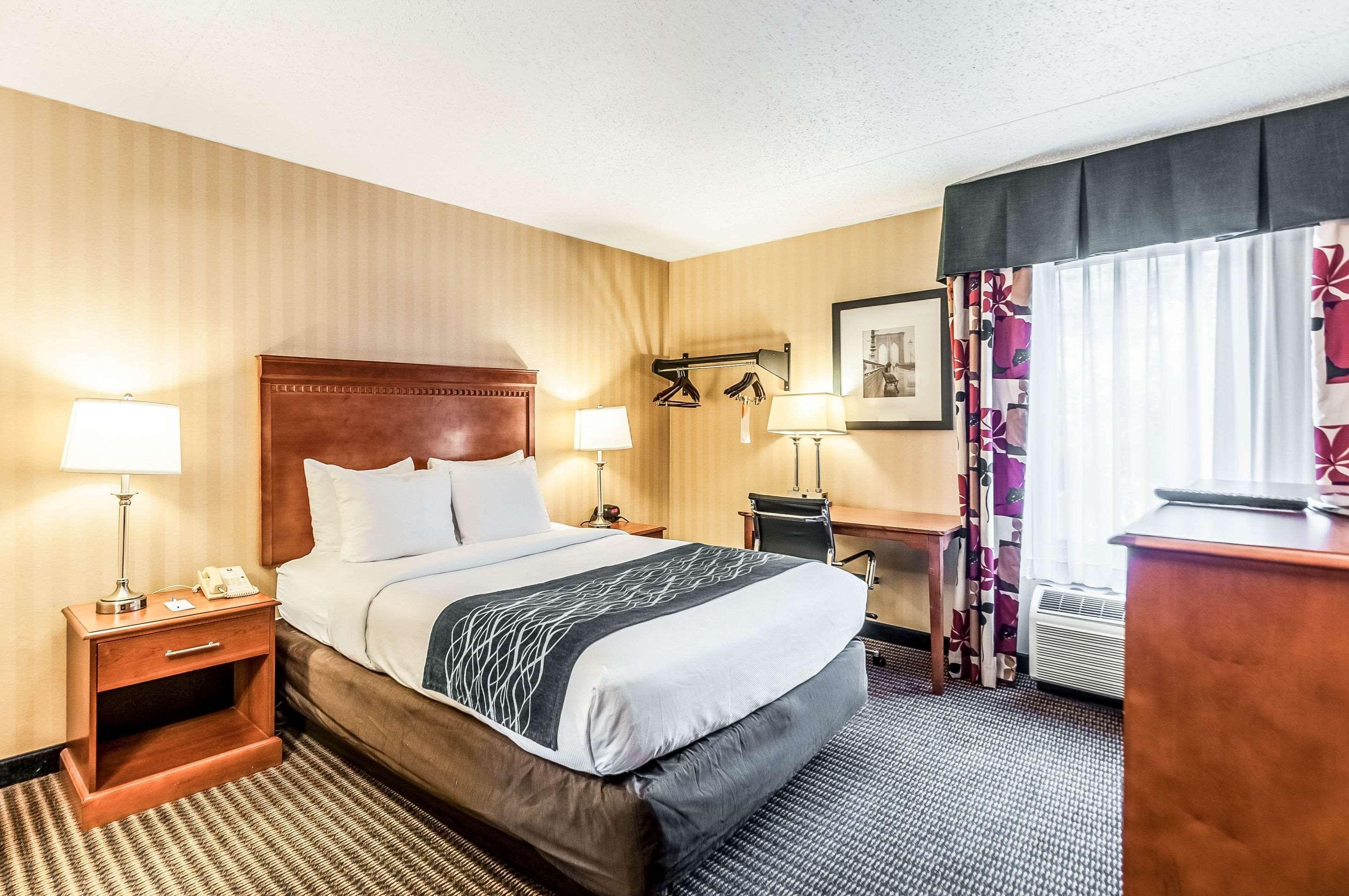 Comfort Inn & Suites Alexandria West Extérieur photo