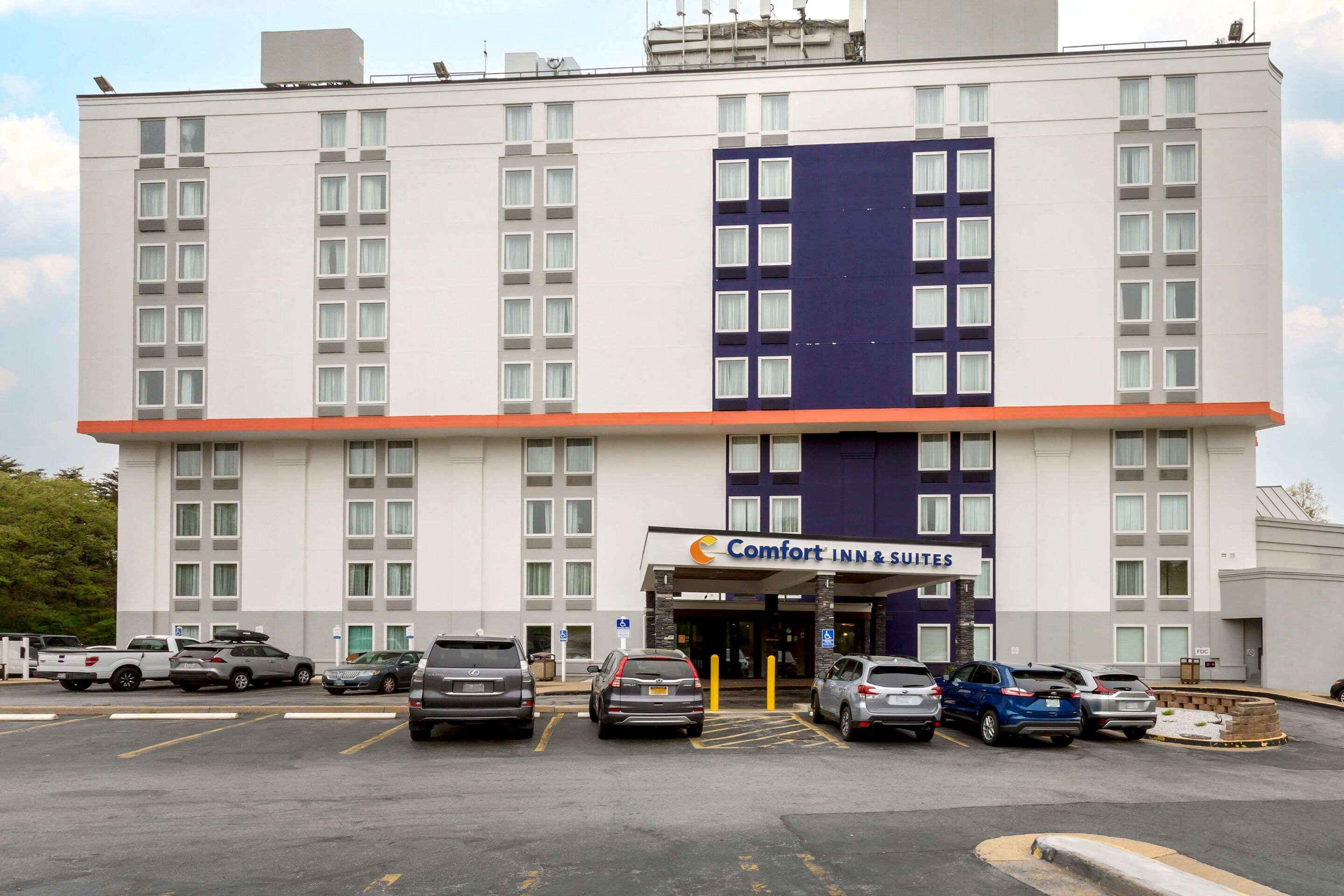 Comfort Inn & Suites Alexandria West Extérieur photo