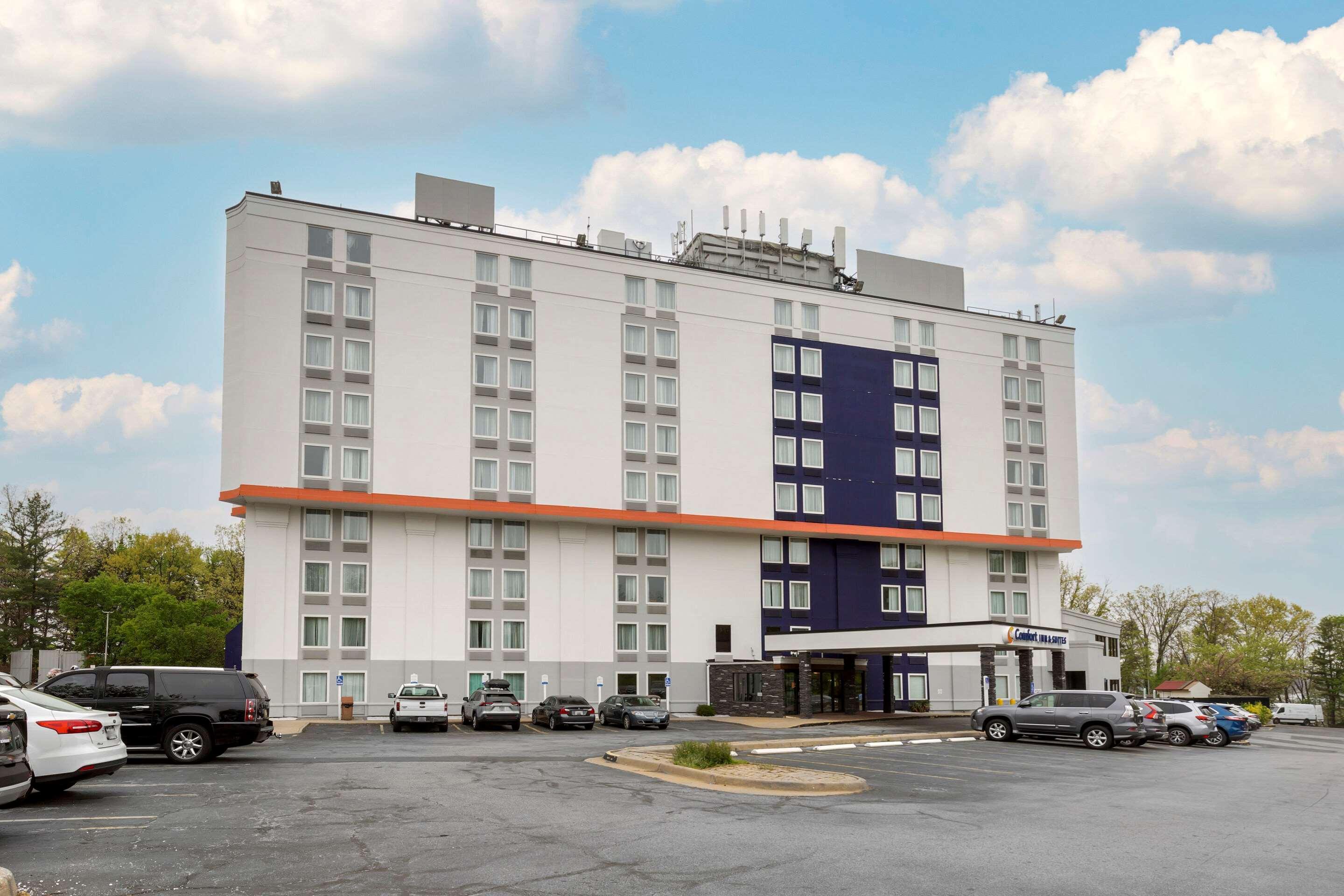 Comfort Inn & Suites Alexandria West Extérieur photo